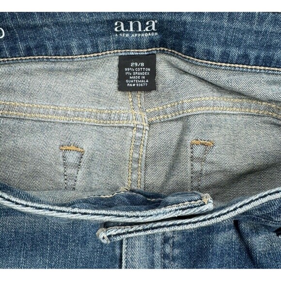 Ana Jeans Womens 29/8 Boyfriend Distressed Low Mid Denim Blue Measures 31 x 29.5 - Picture 4 of 12